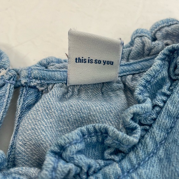 Old Navy Jean ruffle sleeve tank shirt women’s size Small - Picture 6 of 12